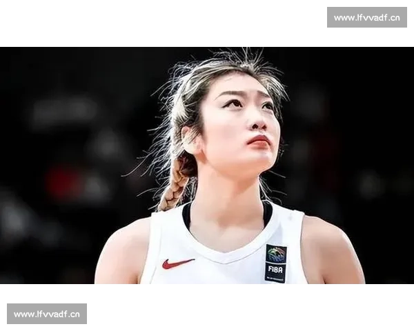 国际篮联官宣！中国女篮迎战澳大利亚，李梦改标签暗藏玄机