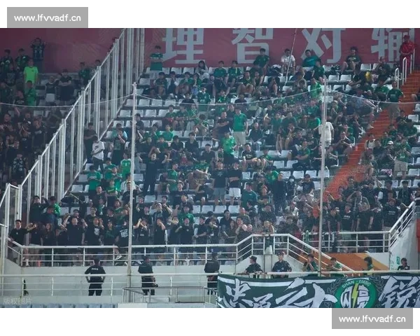 从马尔蒂尼到詹姆斯：未解之题，周金辉能破局吗？